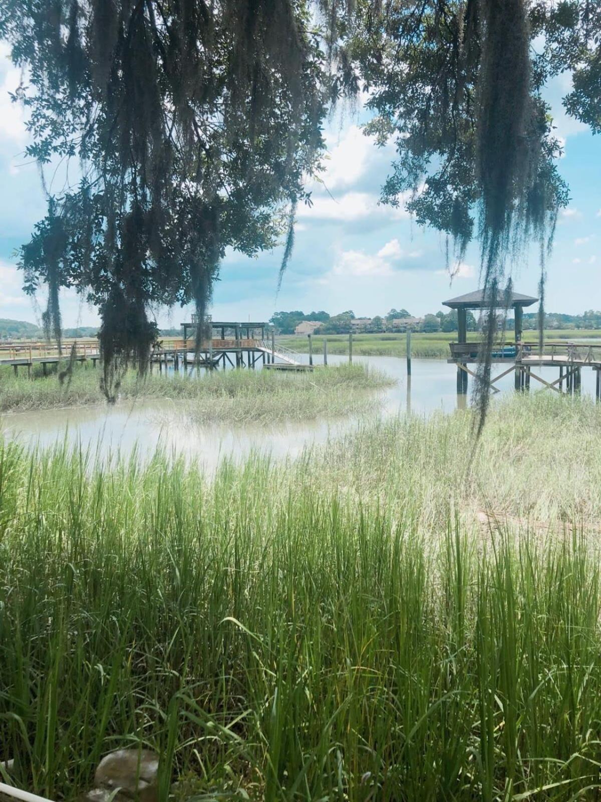 Retro Rainbow At Herb River-Highlighter Hideaway #5 Savannah Bagian luar foto